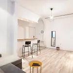 Bilyana\'S 1 Bedroom Central Apartment